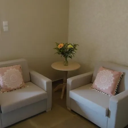 House Of Garden Apartment Dragano