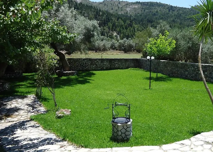 House Of Garden Dragano